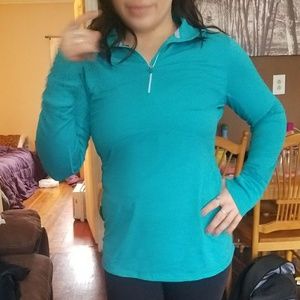 Active wear long sleeve